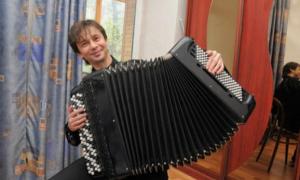 Скандальний акордеоніст Завадський засуджений до 13 років в’язниці