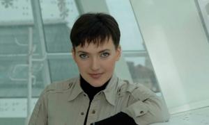 Сам Порошенко взяв на себе визволення героїчної льотчиці Савченко