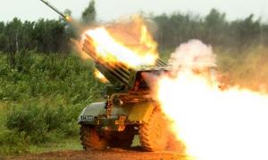 Триває обстріл українських військових зі сторони Росії