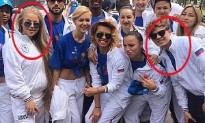 Петрик на "Юрмалі"- в спортивному костюмі з триколором