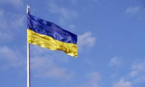 Ялтинця, що замінив російський прапор на український можуть посадити на рік