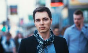 Син Газманова намагається примирити росіян та українців (відео)