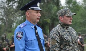 Порошенко розширив права міліції у зоні АТО