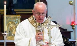 Папа Римський може зректися престолу через важку хворобу