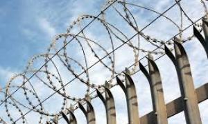 Україна починає будувати стіну на кордоні з Росією