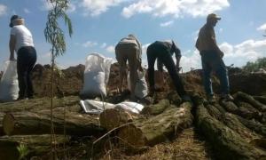 У Маріуполі будують фортифікаційні укріплення, у місті проводиться мобілізація