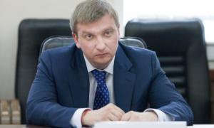 Першим хочуть люструвати главу Мін’юсту