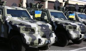 Для українських прикордонників з Еміратів передали 15 бронемашин «КрАЗ Кугуар»