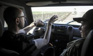 Яценюк хоче завершити будівництво «Стіни» за три роки