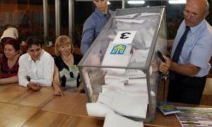 Оброблено більше половини протоколів, лідери перегонів не змінилися