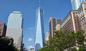 У Нью-Йорку на місці зруйнованого терактом Всесвітнього торгового центру відкрили новий