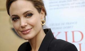 Анджеліна Джолі подумує про політичну кар’єру