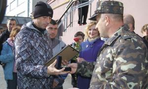 Через бюрократичну машину військові не скоро отримають статус учасника бойових дій