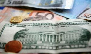 Долар на міжбанку майже досяг 16 грн, а євро — майже 20 грн
