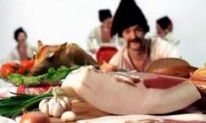 Терористи заборонили українське сало, назвавши його психотропною зброєю (відео)