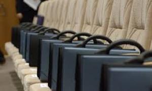 Призначати держслужбовців на посади хочуть через публічні конкурси