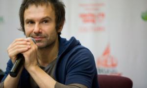 Вакарчук розповів, де водяться чесні чиновники