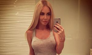 Малиновська вимагає від хірурга 10 мільйонів рублів за асиметричні груди