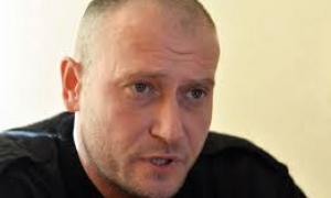 Дмитрий Ярош:  на поддержку чиновников у народа отбирают последнюю копейку