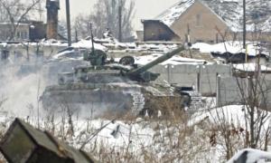 Терористи за ніч 16 разів обстріляли сили АТО