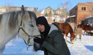 Чичеріна виступила в окупованому Луганську: тепер співачку розшукує СБУ