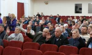 Міськрада Маріуполя за ніч передумала визнавати Росію агресором