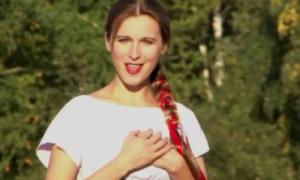 Чергова російська артистка заспівала оду Путіну (відео)