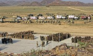 Росія відправляє до українського кордону 3 тисячі військових з Таджикистану