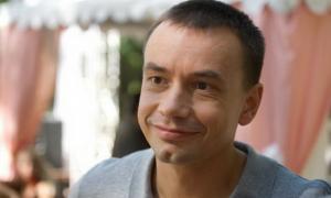 Соліст гурту «Дискотека Аварія» відібрав у дружини доньку