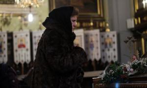 Мама Кузьми: Не було ніякого вбивства! Мого сина ніхто не вбивав! Заспокойтеся! 