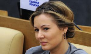 Акторка Марія Кожевнікова переконує, що людей на Донбасі вбиває українська армія