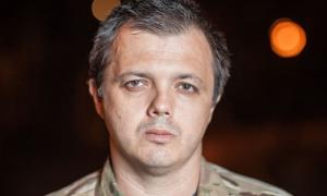 Семенченко повідомив, що «котел» у Дебальцевому поки не замкнувся
