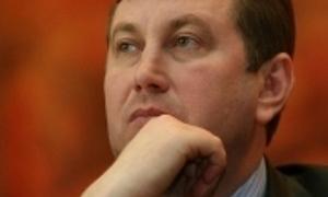 Місцеві вибори мають відбутись до кінця 2010 року - В.Бондар