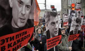 Попрощатися з Нємцовим приїхала вдова Єльцина, Чубайс та інші відомі політики