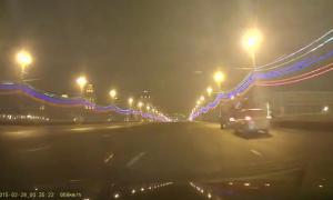 З’явилося відео з місця вбивства Нємцова, зроблене через 3 хвилини після нападу