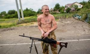 У центрі Донецька партизани засадили кулю в груди терориста Мотороли