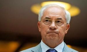 Азарову переплатили пенсію на півмільйона гривень