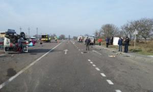 На Львівщині сталася смертельна ДТП: зіткнулися «швидка» і вантажівка