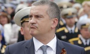 Аксьонов хоче приструнити мешканців Криму, які скаржаться на нього Путіну