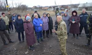 Одне із сіл на Луганщині попросилось назад до України
