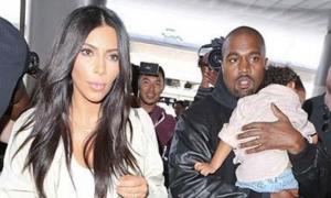 Кім Кардашьян з родиною відвідала історичну батьківщину