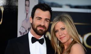 Дженніфер Еністон розповіла про знайомство з майбутнім нареченим