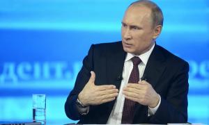 Путін продовжує повторювати, що в Україна немає російських військ