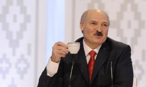 Лукашенко закликає Штати поставити Росію на місце