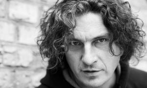 У кінці травня вийде книга спогадів про Кузьму Скрябіна, написана його мамою