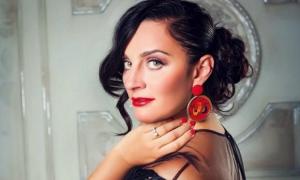 Співачка Олена Ваєнга пожартувала, що виходить заміж за кухаря