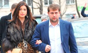 Чоловіка співачки Жасмін запідозрили у втечі