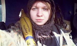 Дівчина, яка вбила двох міліціонерів, намагалася перегризти собі вени