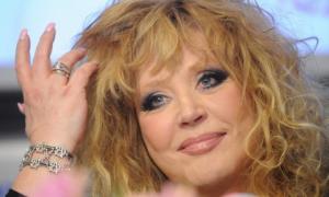 Рибчинський: Пугачова розуміє — пережила радянських генсеків, переживе і Путіна