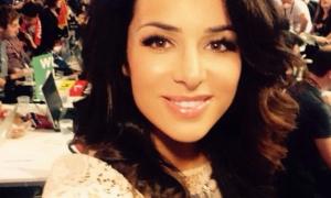 Злата Огнєвіч перевозить батьків з Криму